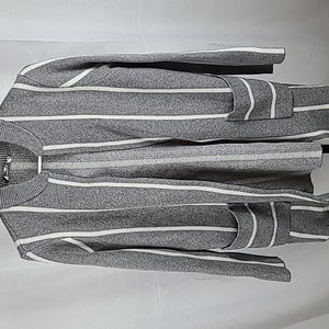 BKE women's meduim cardigan.